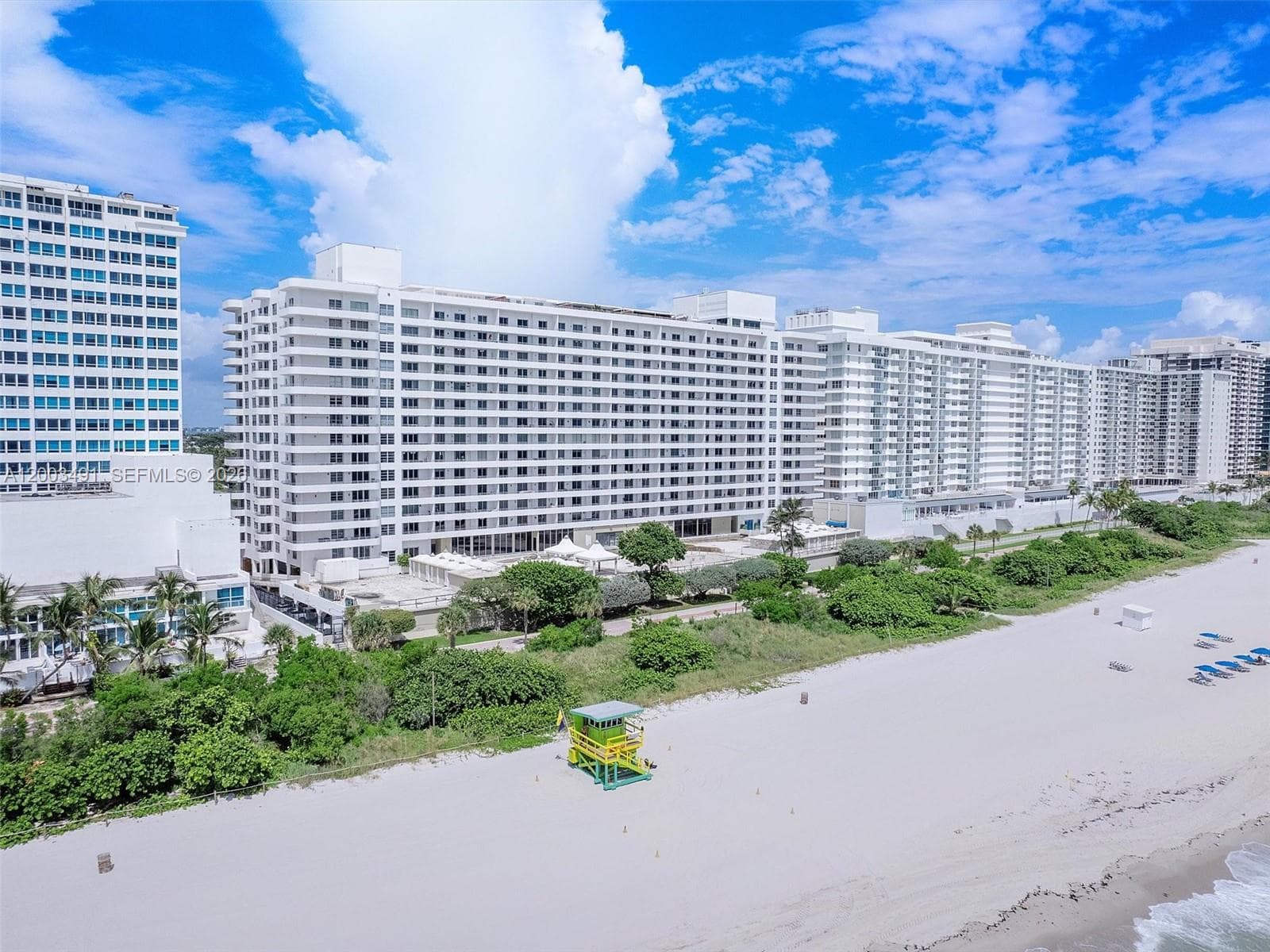 A12003491 — Miami Beach — 28