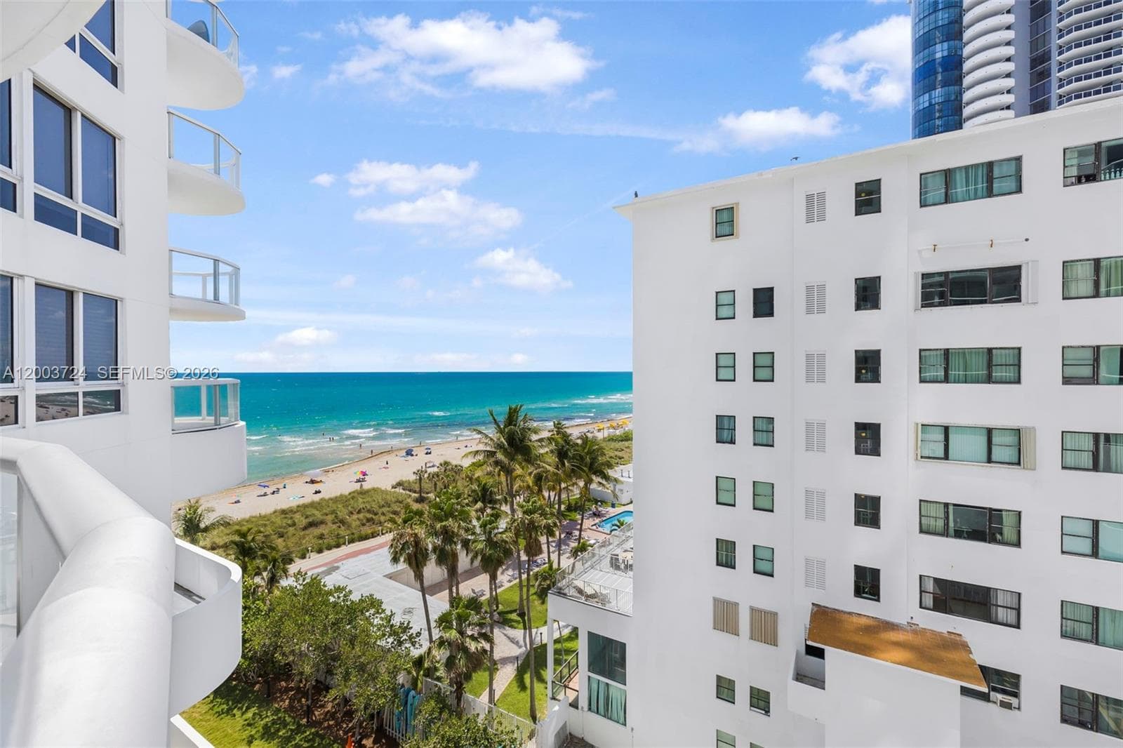 A12003724 — Miami Beach