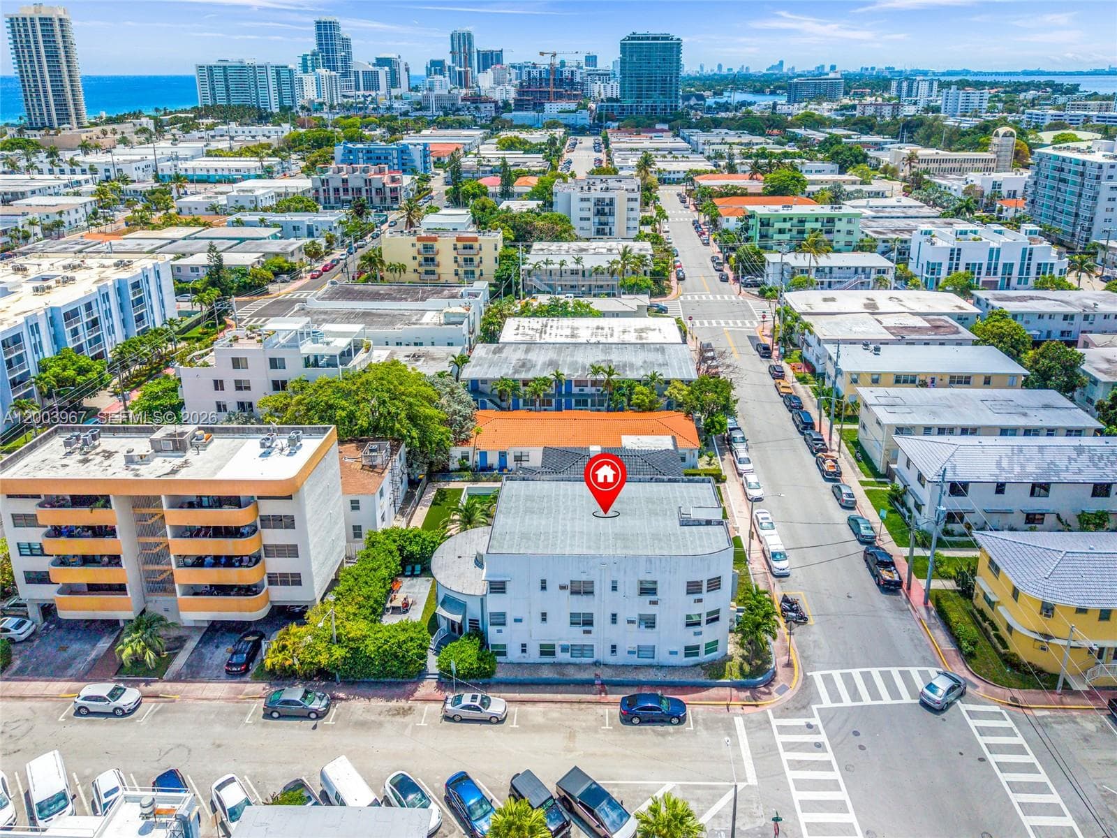 A12003967 — Miami Beach — 26