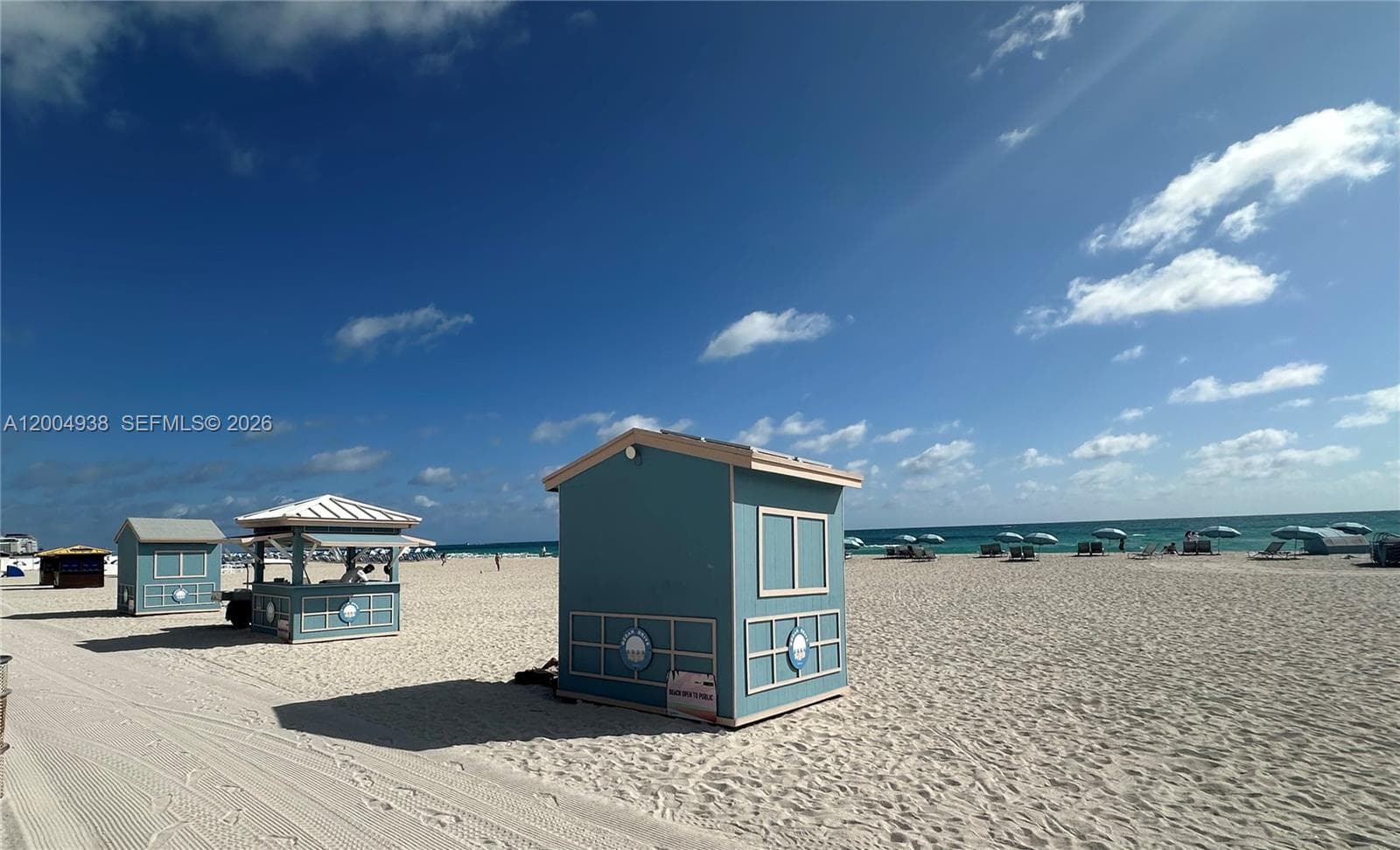 A12004938 — Miami Beach — 28