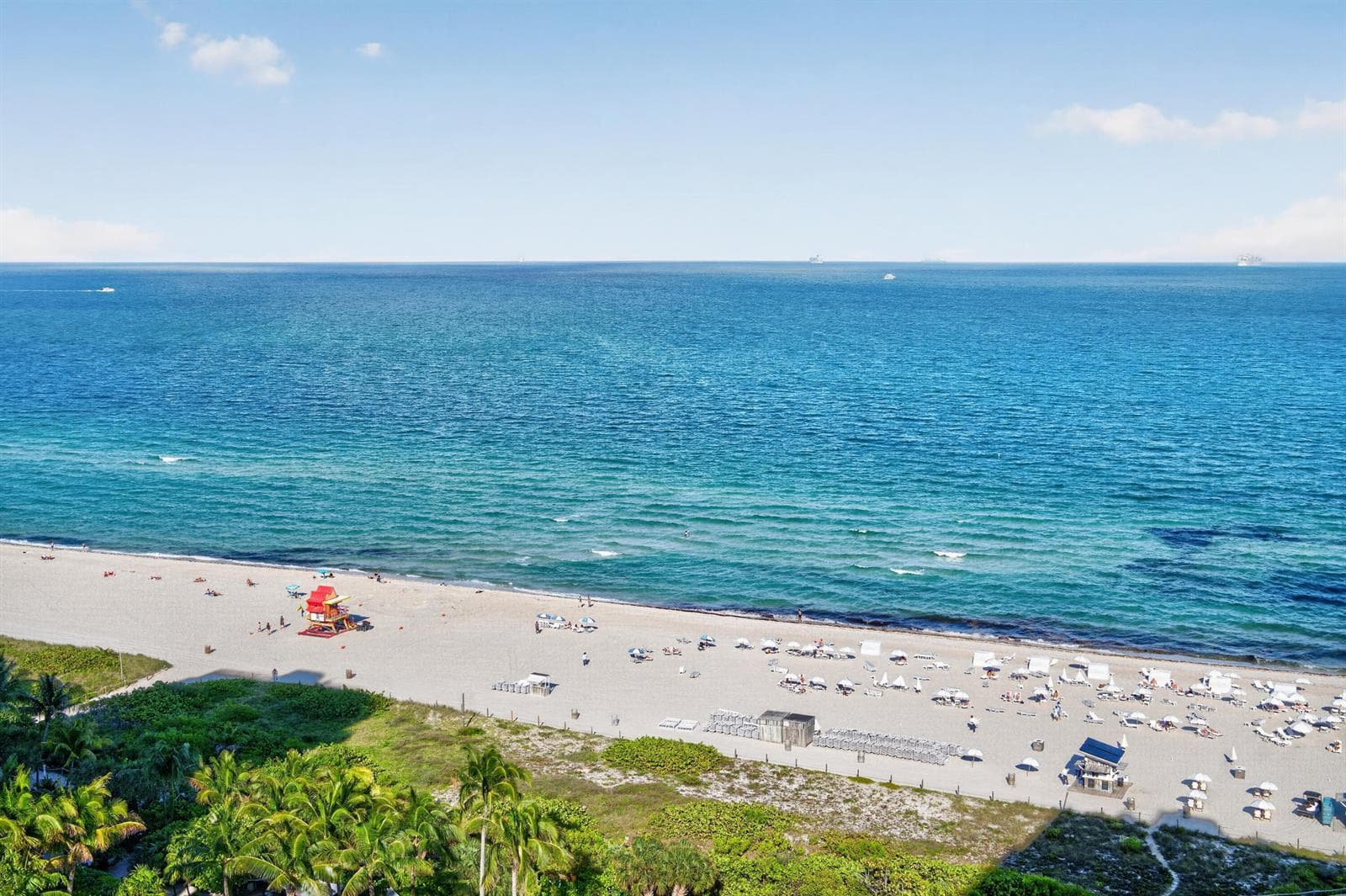 B26018569 — Miami Beach — 33