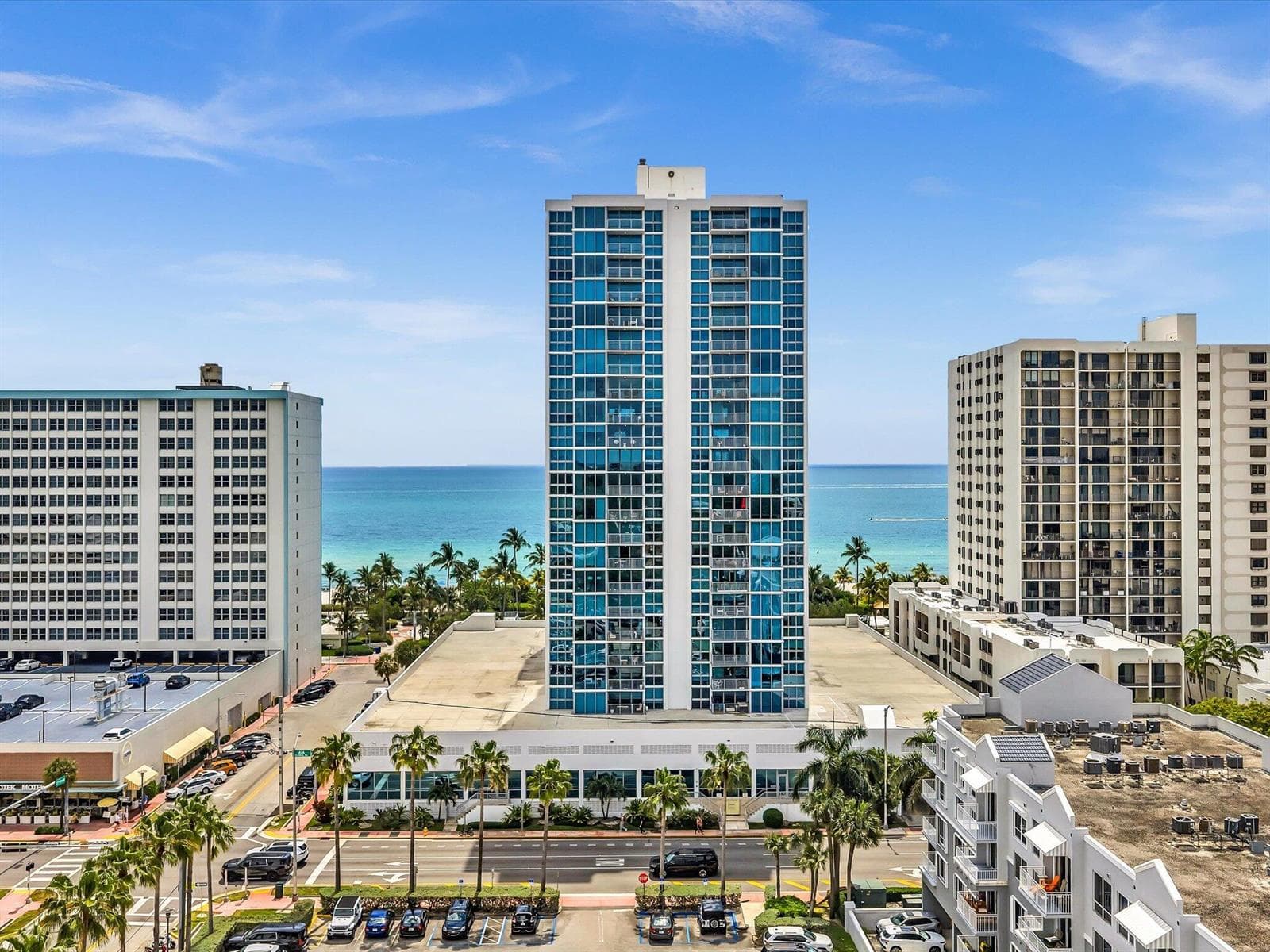 B26018644 — Miami Beach — 49