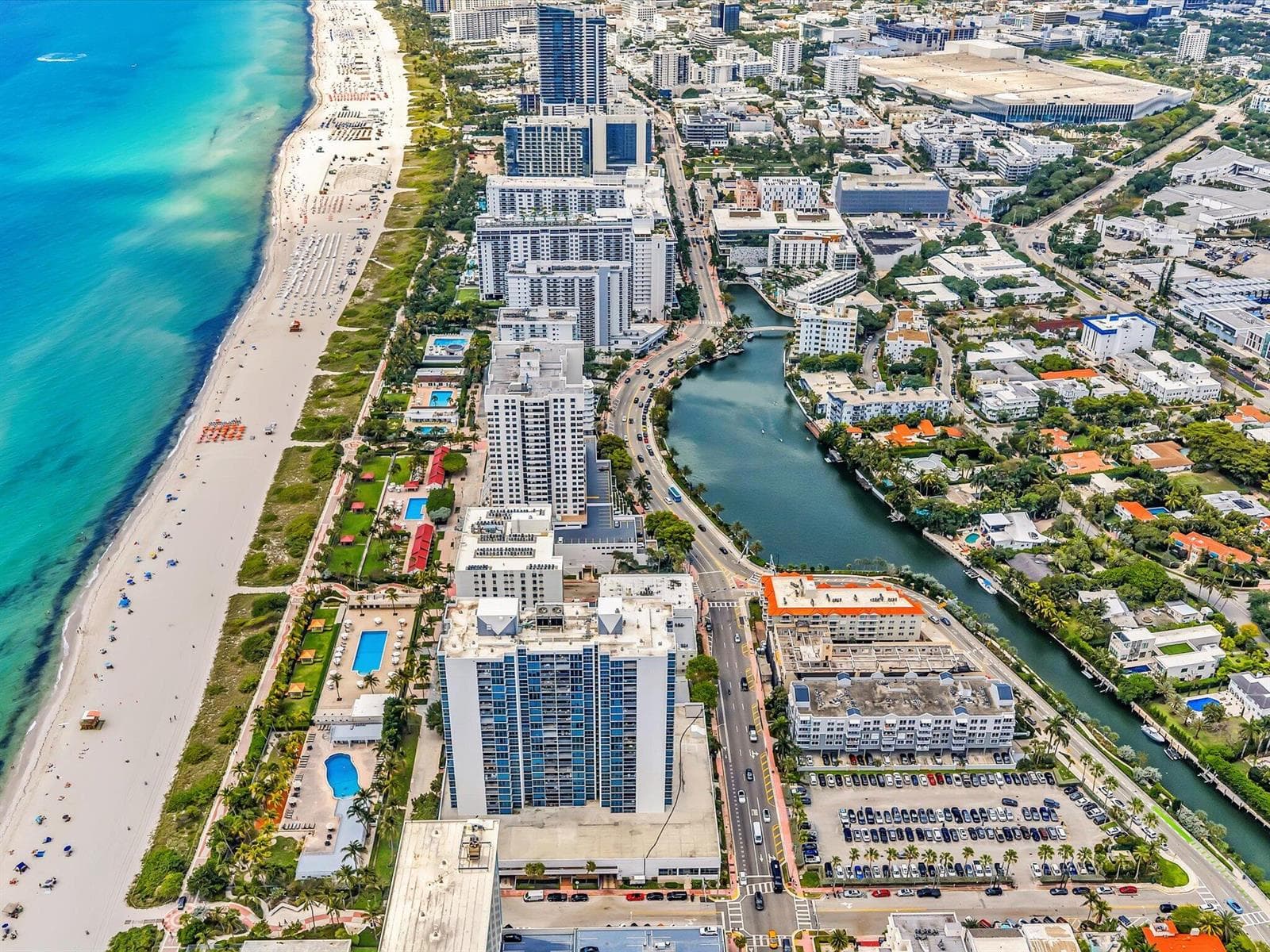 B26018644 — Miami Beach — 44