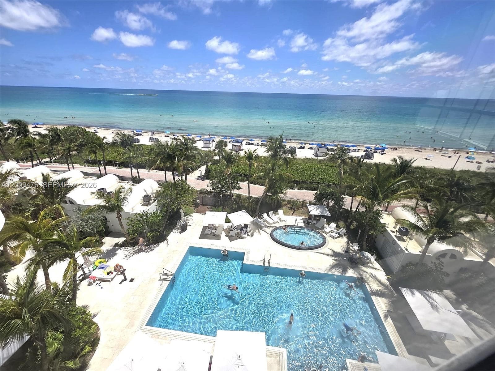 A12009476 — Miami Beach — 20