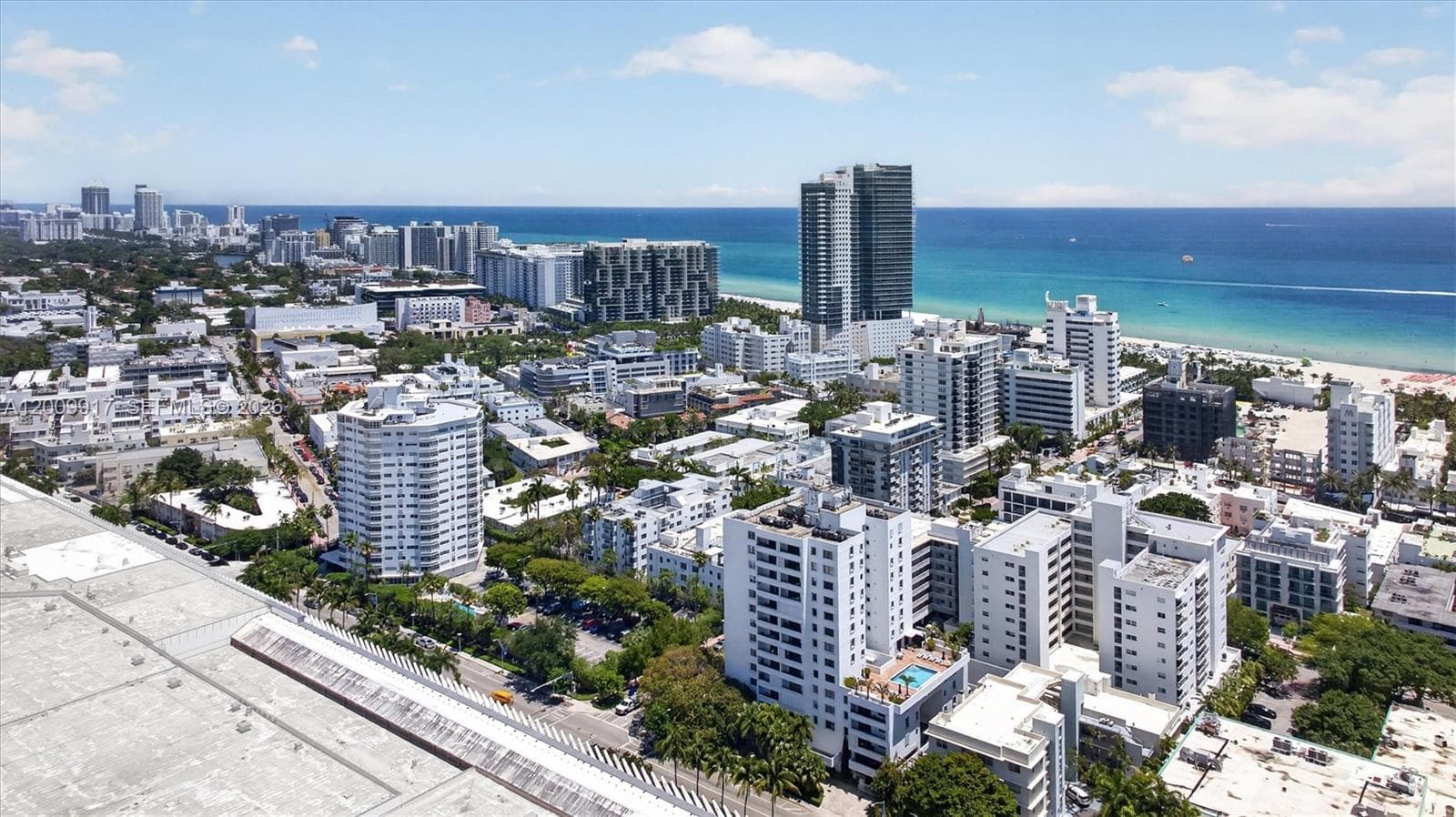 A12009917 — Miami Beach — 18