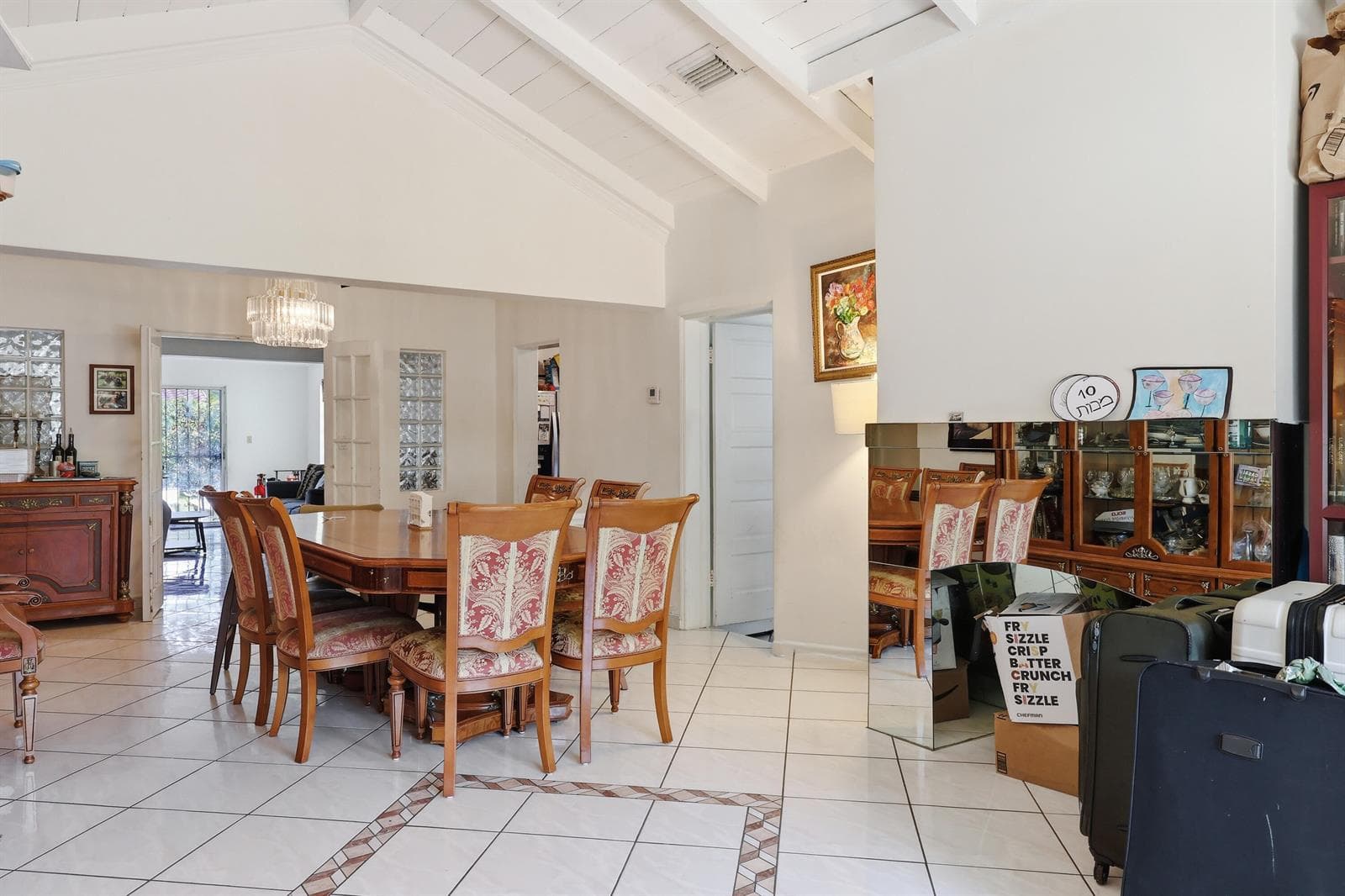 B26023361 — Miami Beach — 9