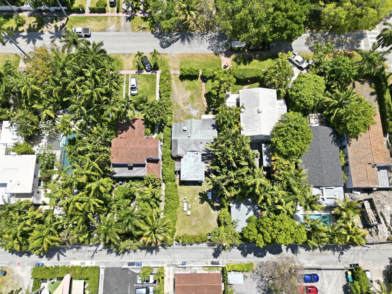 B26023361 — Miami Beach — 18