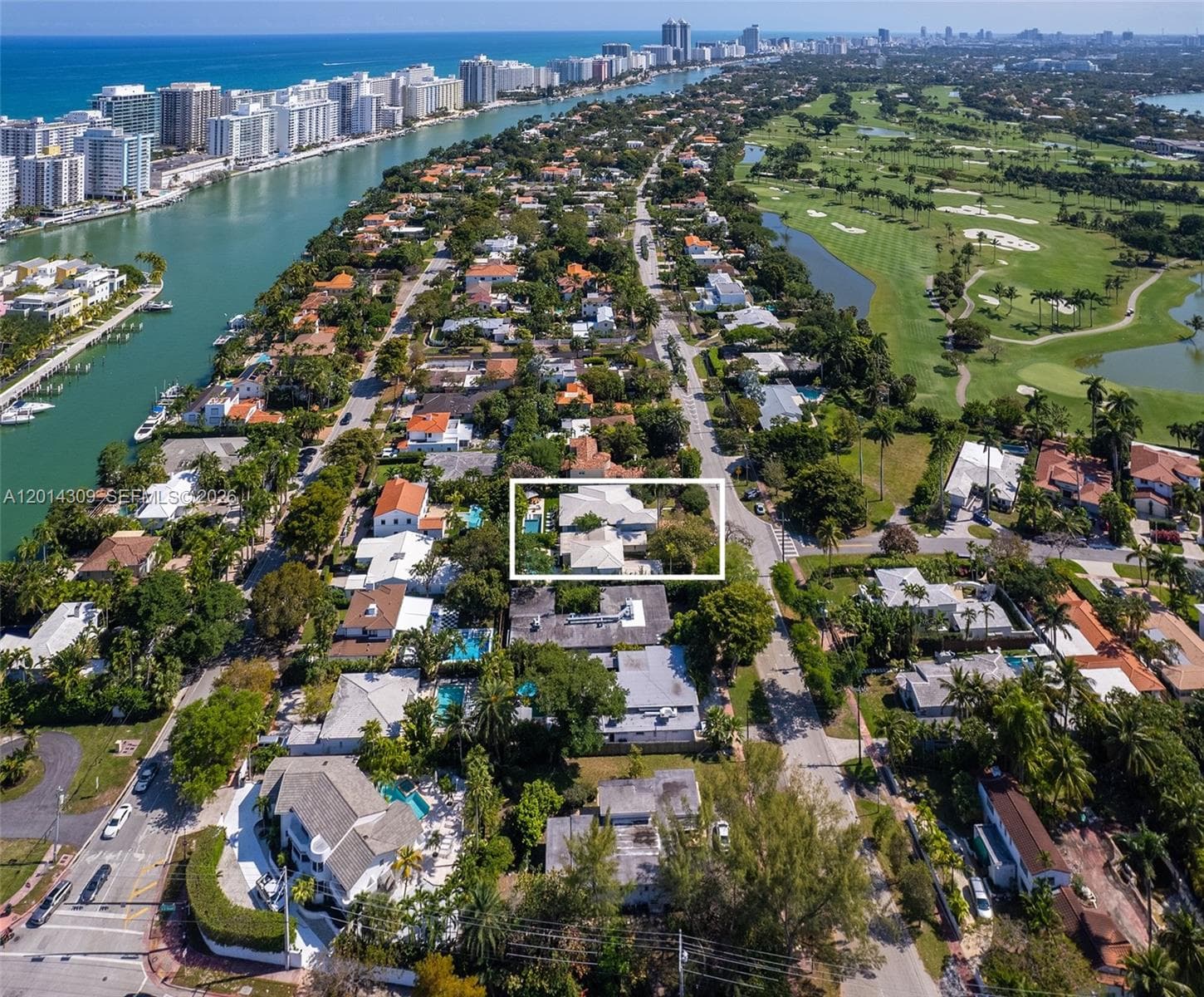 A12014309 — Miami Beach — 57