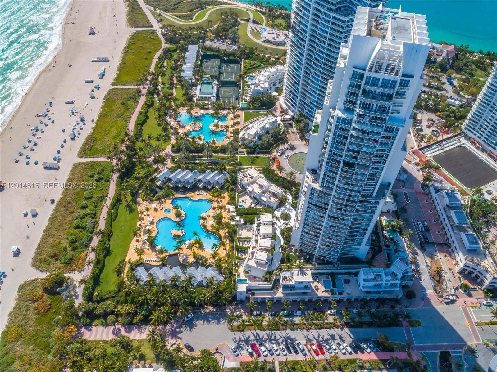 A12014616 — Miami Beach — 3
