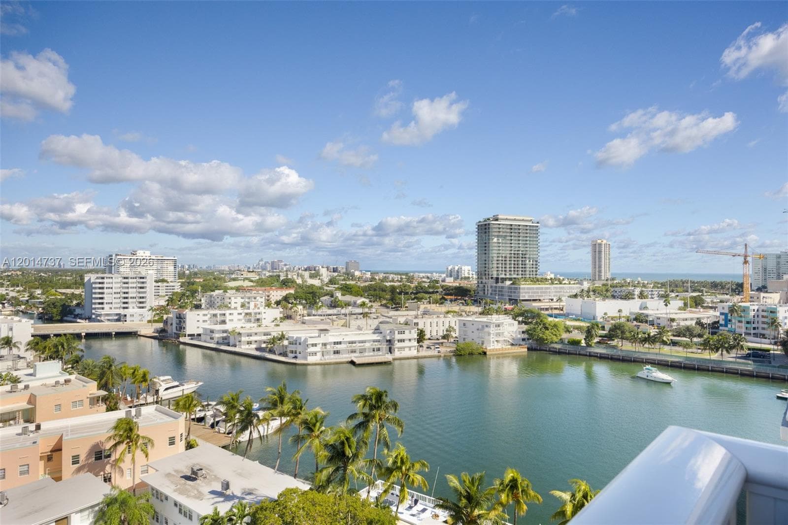 A12014737 — Miami Beach — 2