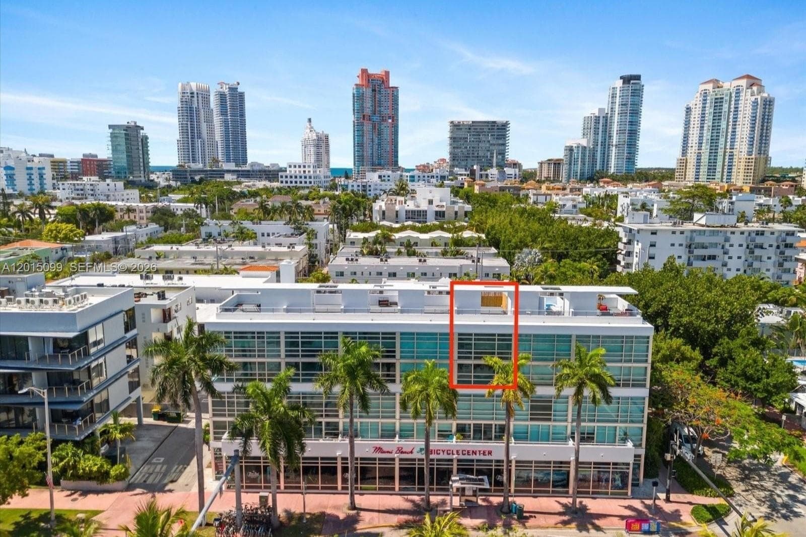 A12015099 — Miami Beach — 10