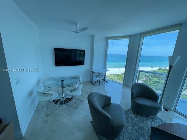 A12015307 — Miami Beach