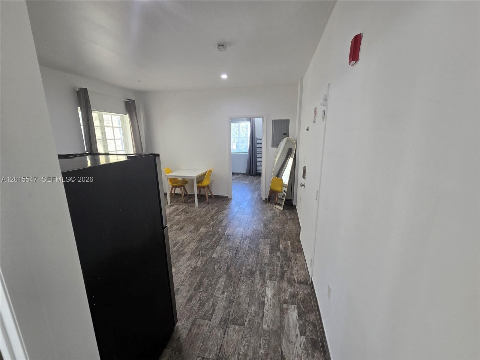 A12015547 — Miami Beach — 8