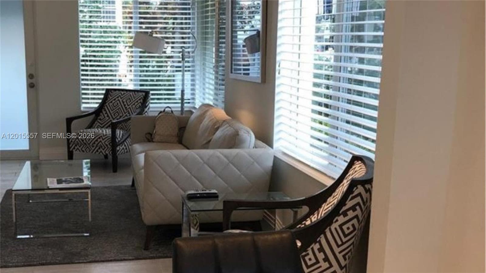 A12015557 — Miami Beach — 5
