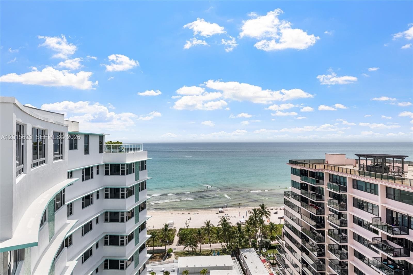 A12015626 — Miami Beach — 32