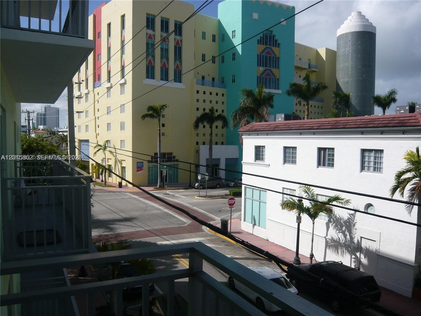 A12015862 — Miami Beach — 14