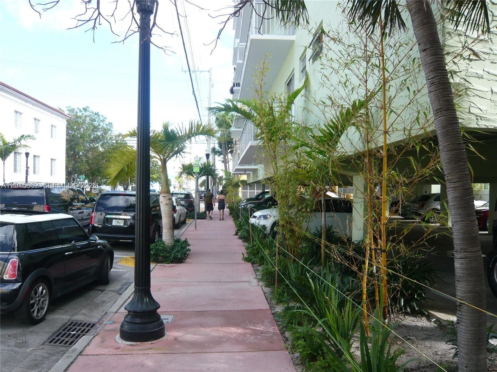A12015862 — Miami Beach — 19