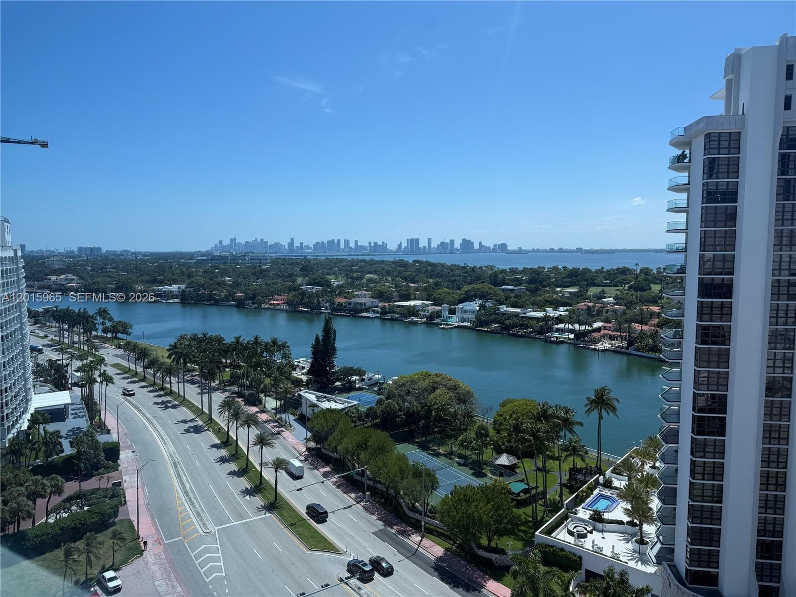 A12015965 — Miami Beach