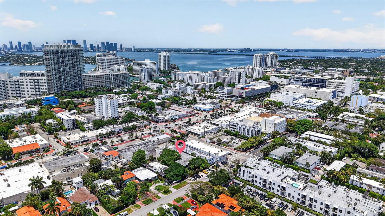 B26026361 — Miami Beach — 28