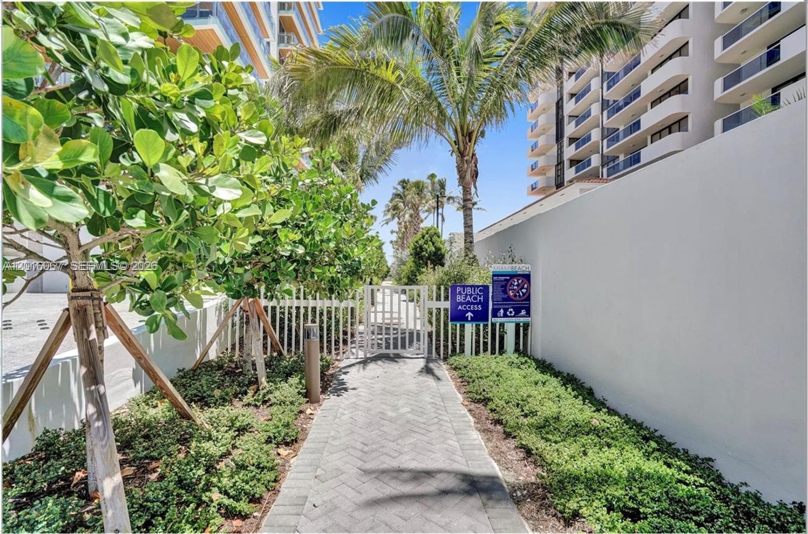 A12016067 — Miami Beach — 9