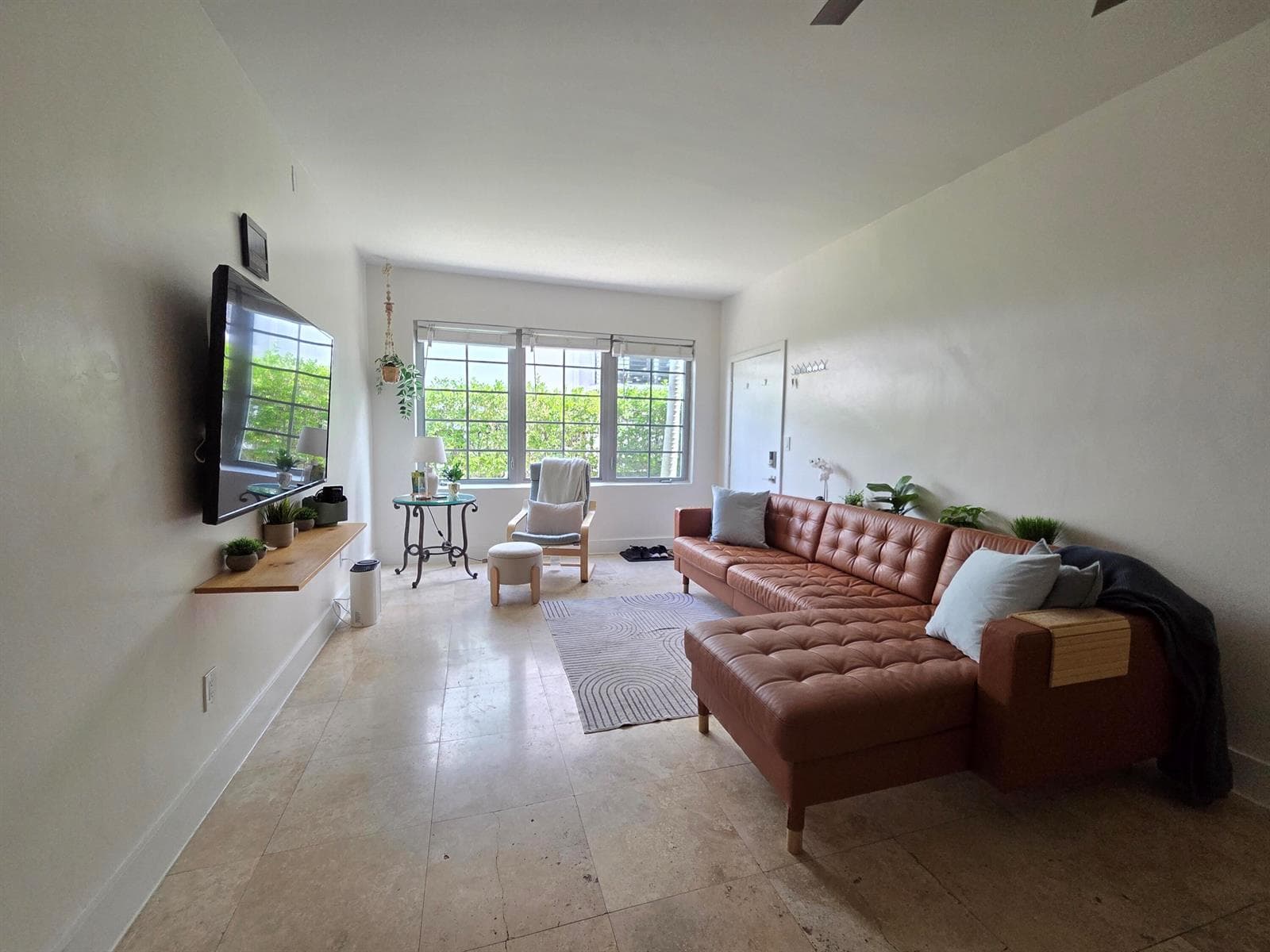 B26026456 — Miami Beach — 4