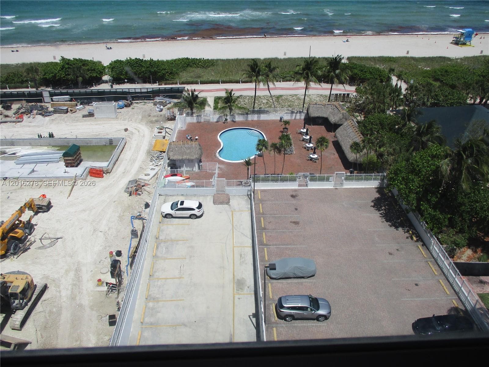 A12016278 — Miami Beach — 6