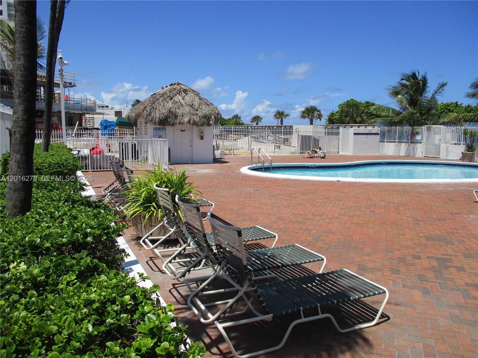 A12016278 — Miami Beach — 36