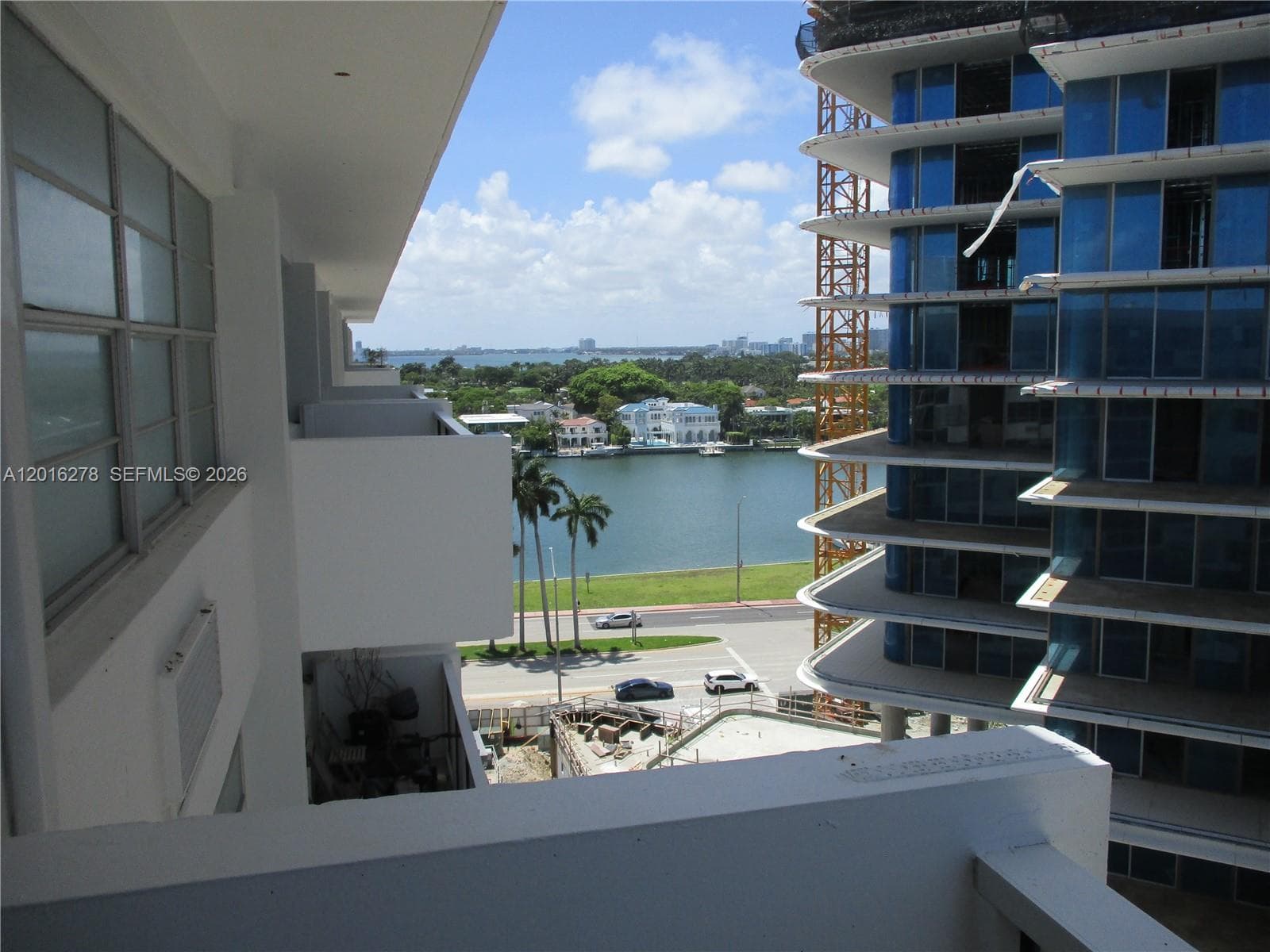 A12016278 — Miami Beach — 15