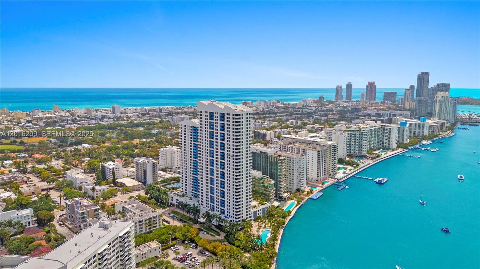 A12016299 — Miami Beach — 52