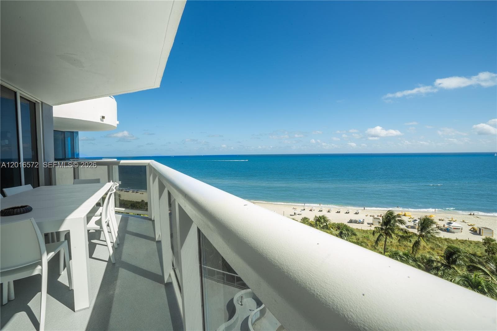 A12016572 — Miami Beach