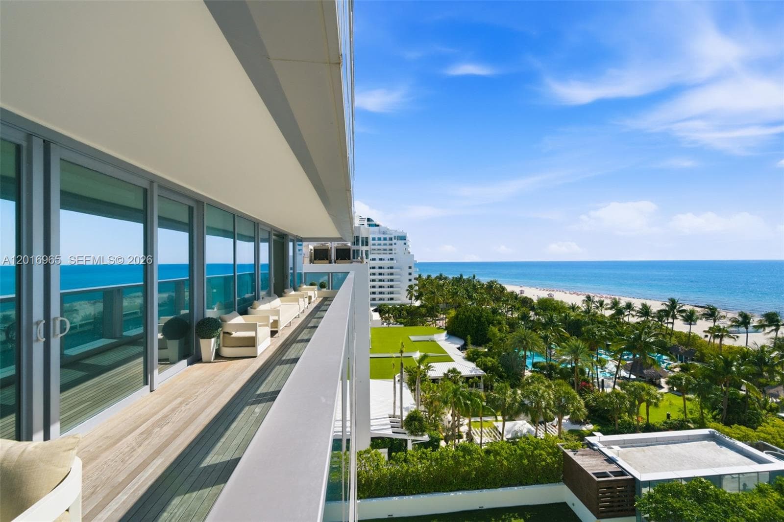 A12016965 — Miami Beach — 6