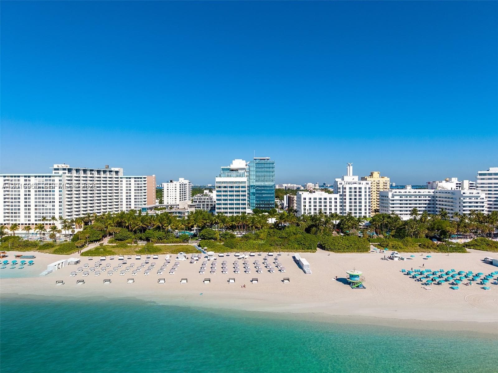 A12016965 — Miami Beach