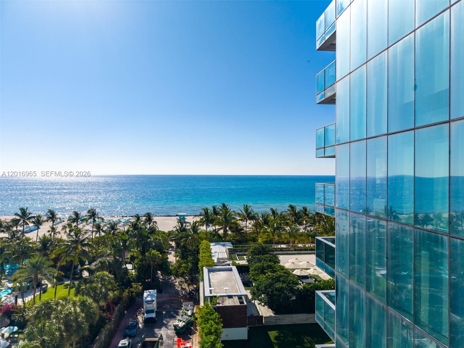 A12016965 — Miami Beach — 44