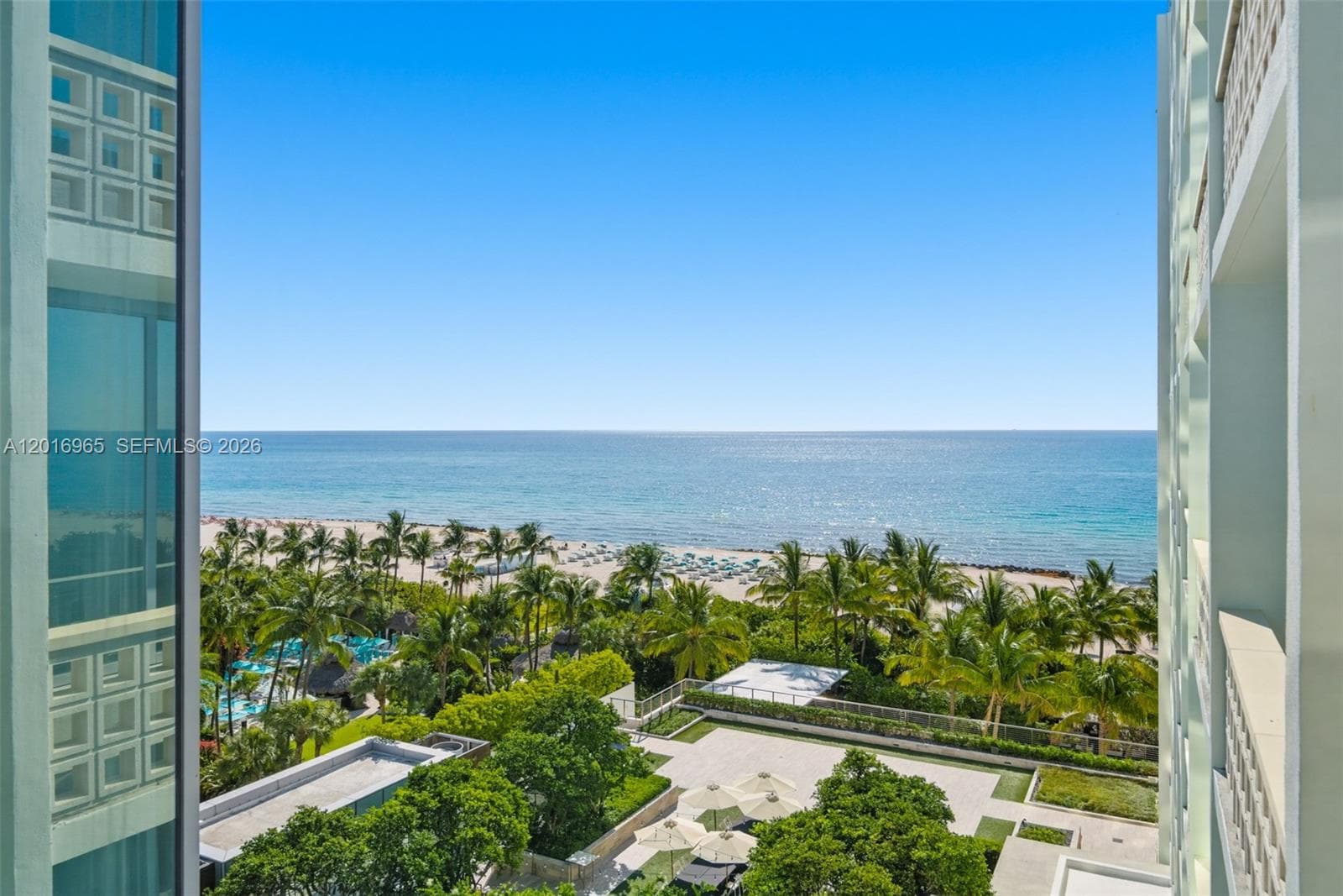 A12016965 — Miami Beach — 39