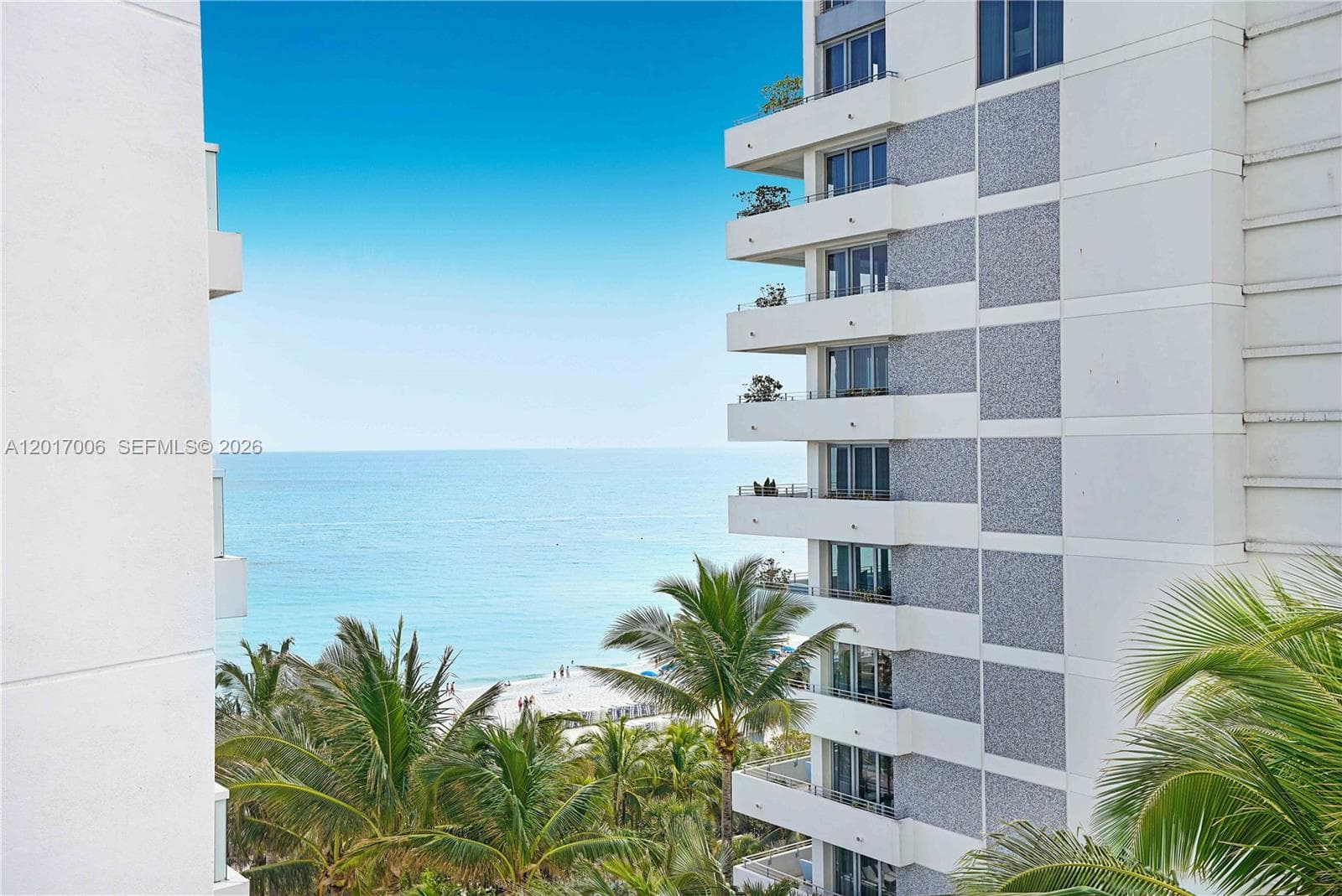 A12017006 — Miami Beach — 6