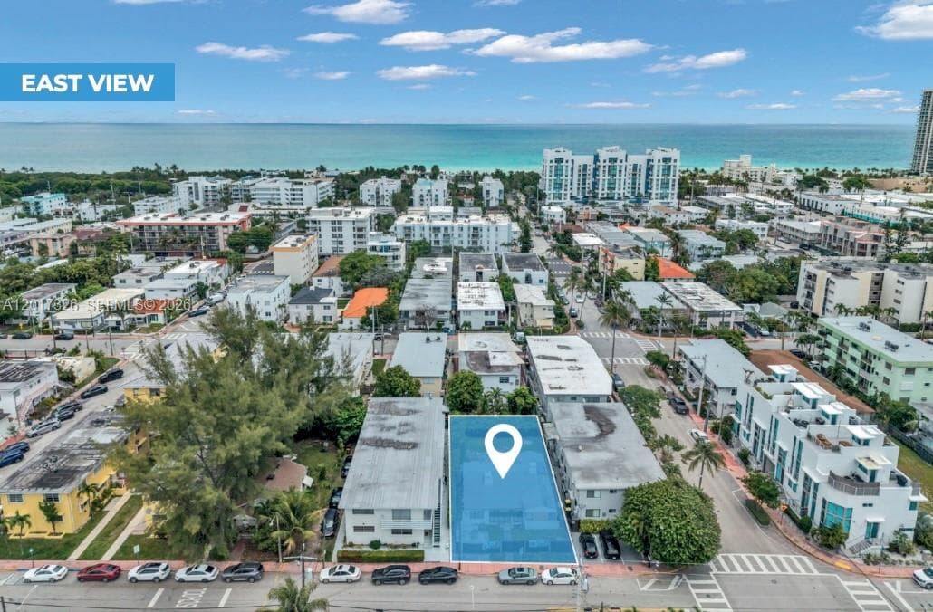 A12017326 — Miami Beach — 4