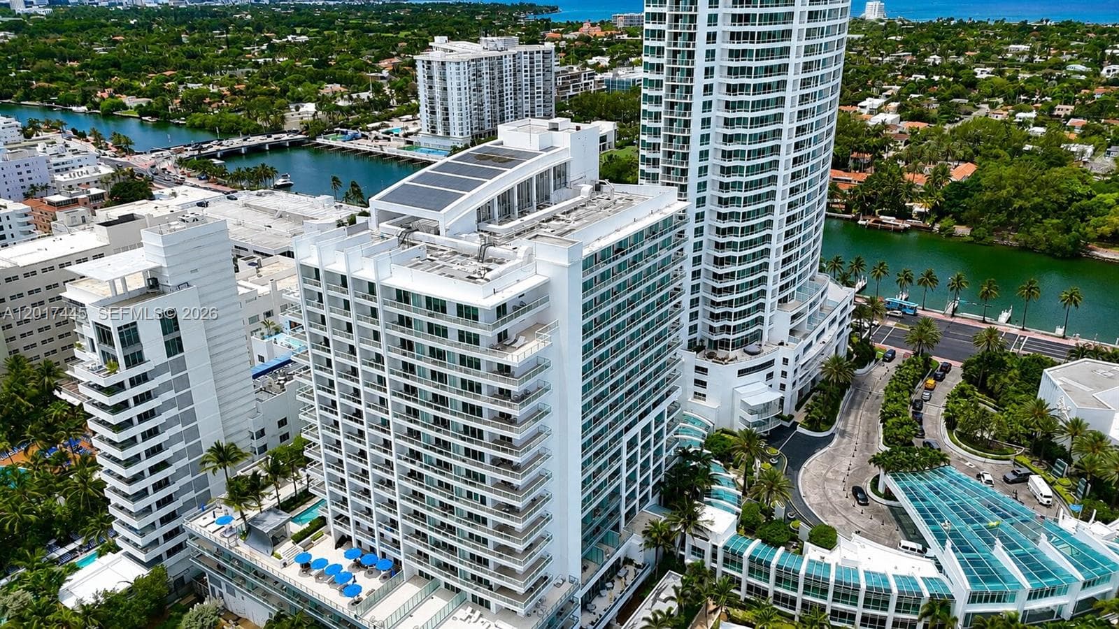 A12017445 — Miami Beach — 24