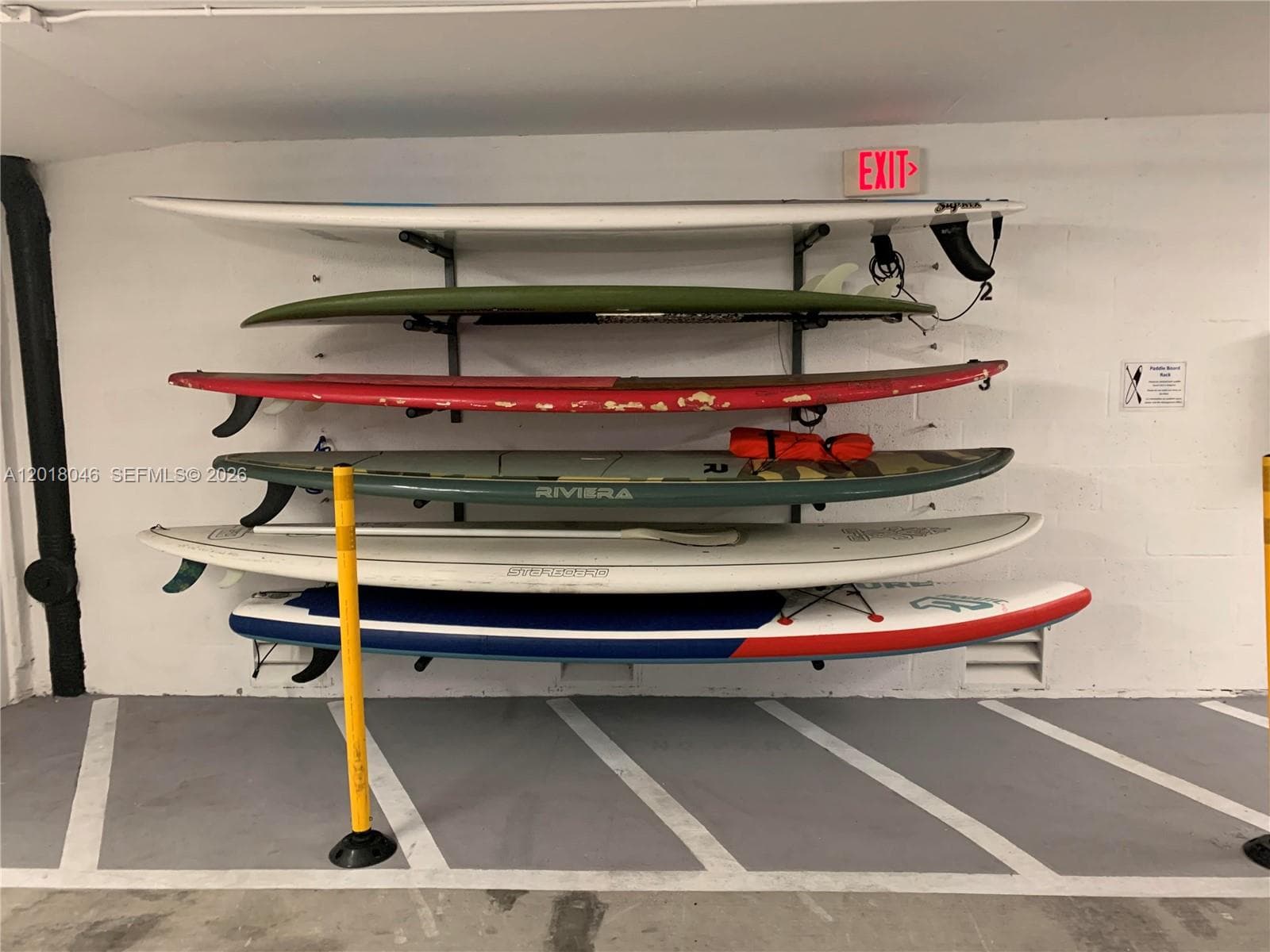 A12018046 — Miami Beach — 29