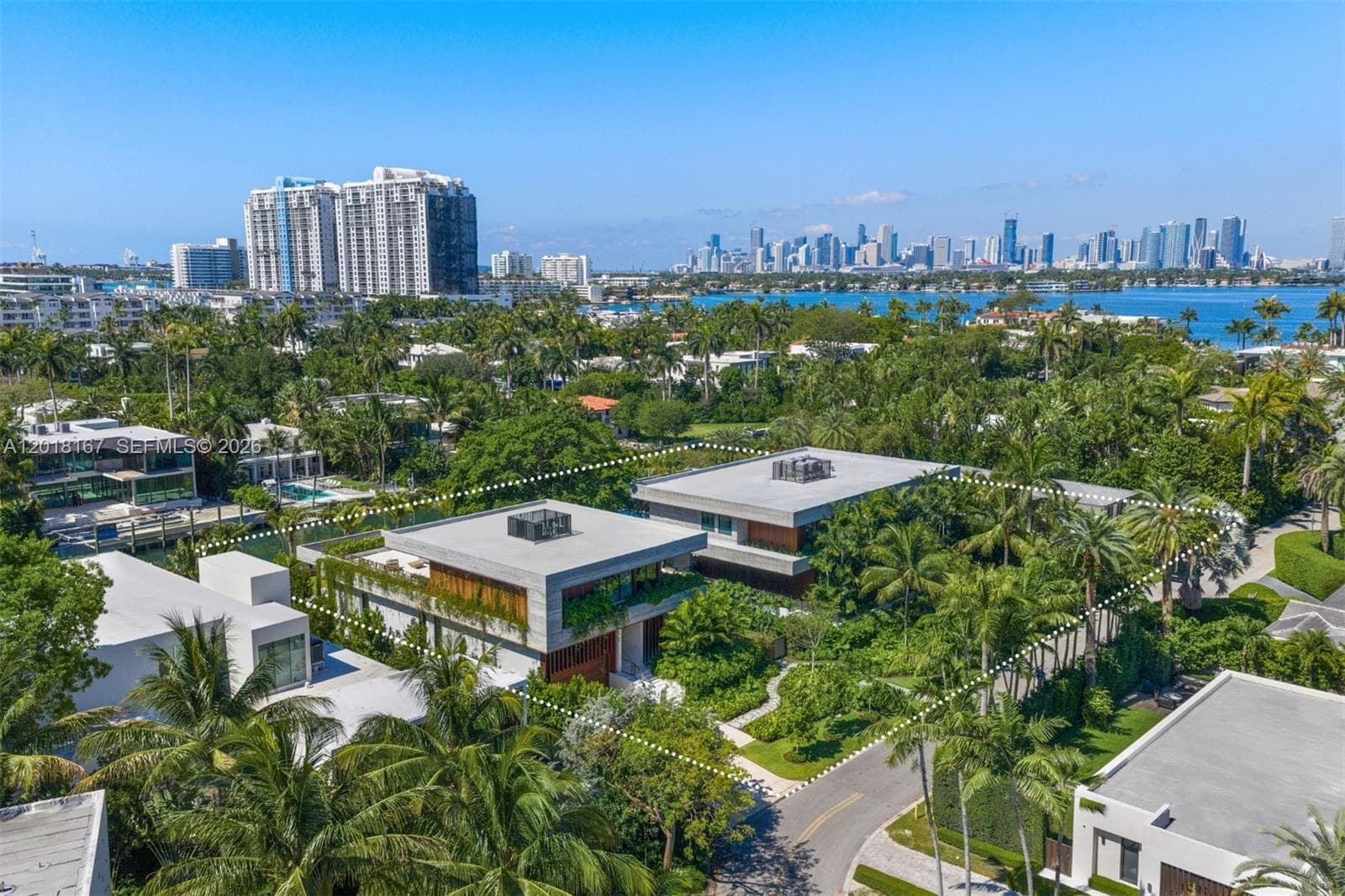 A12018167 — Miami Beach — 5