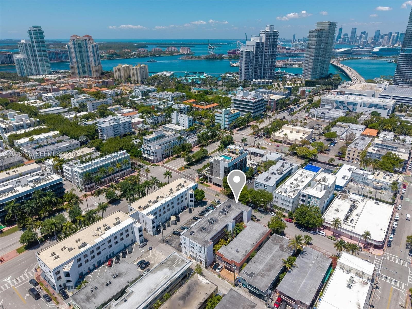 A12018193 — Miami Beach — 14