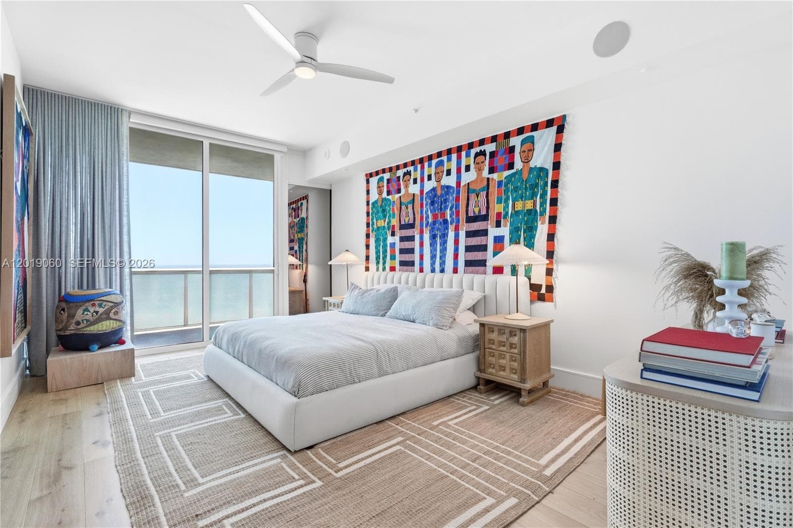 A12019060 — Miami Beach — 8