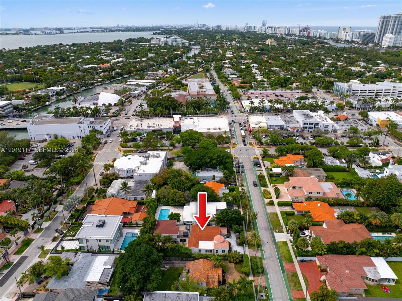 A12019117 — Miami Beach — 55