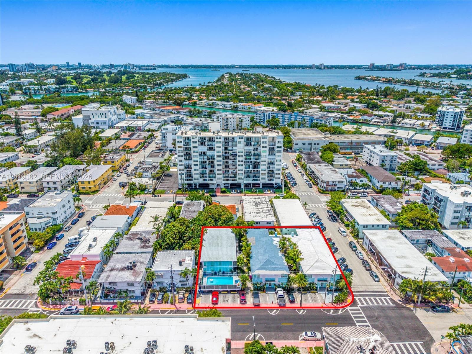 A12019182 — Miami Beach