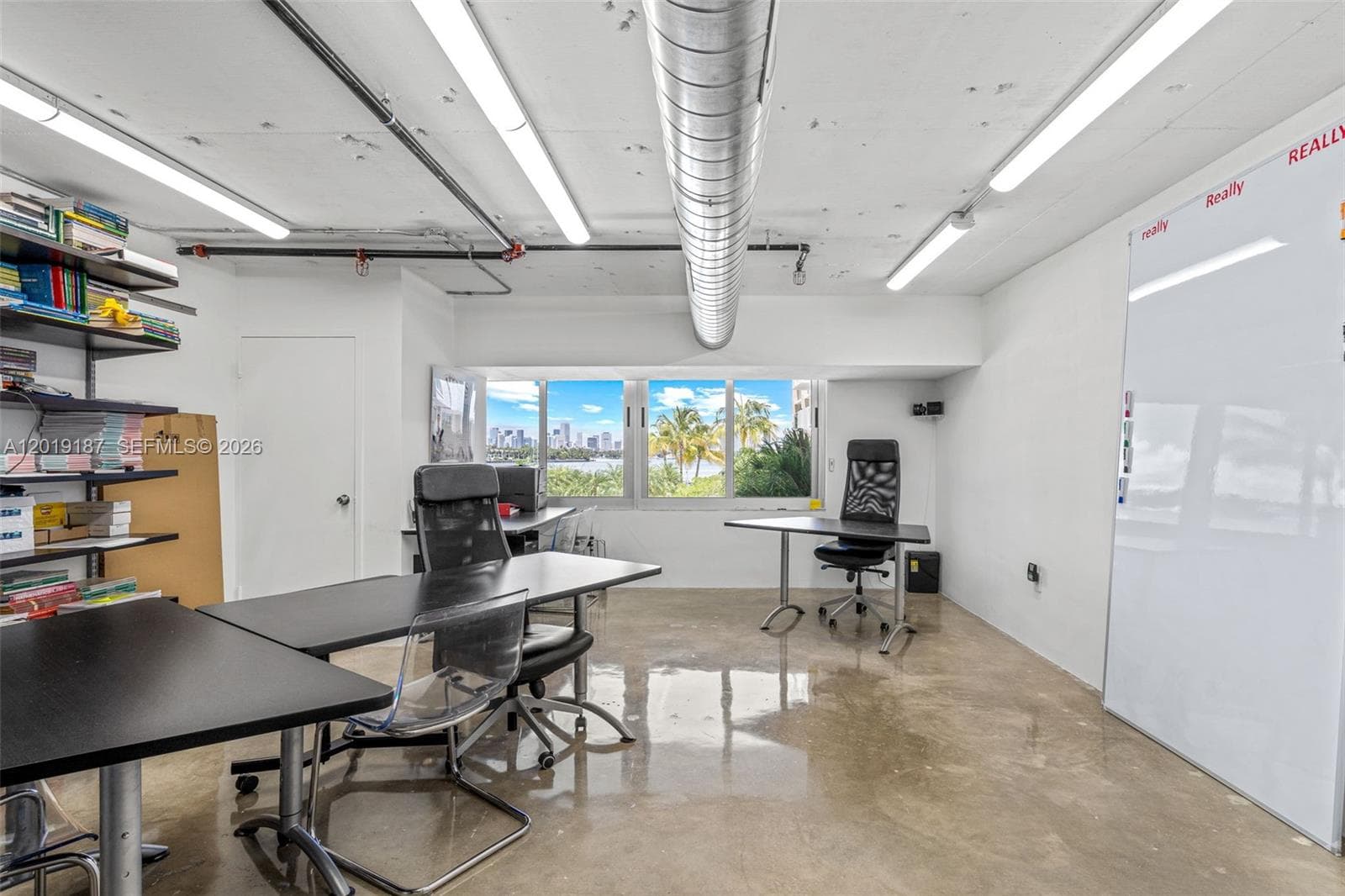 A12019187 — Miami Beach — 3