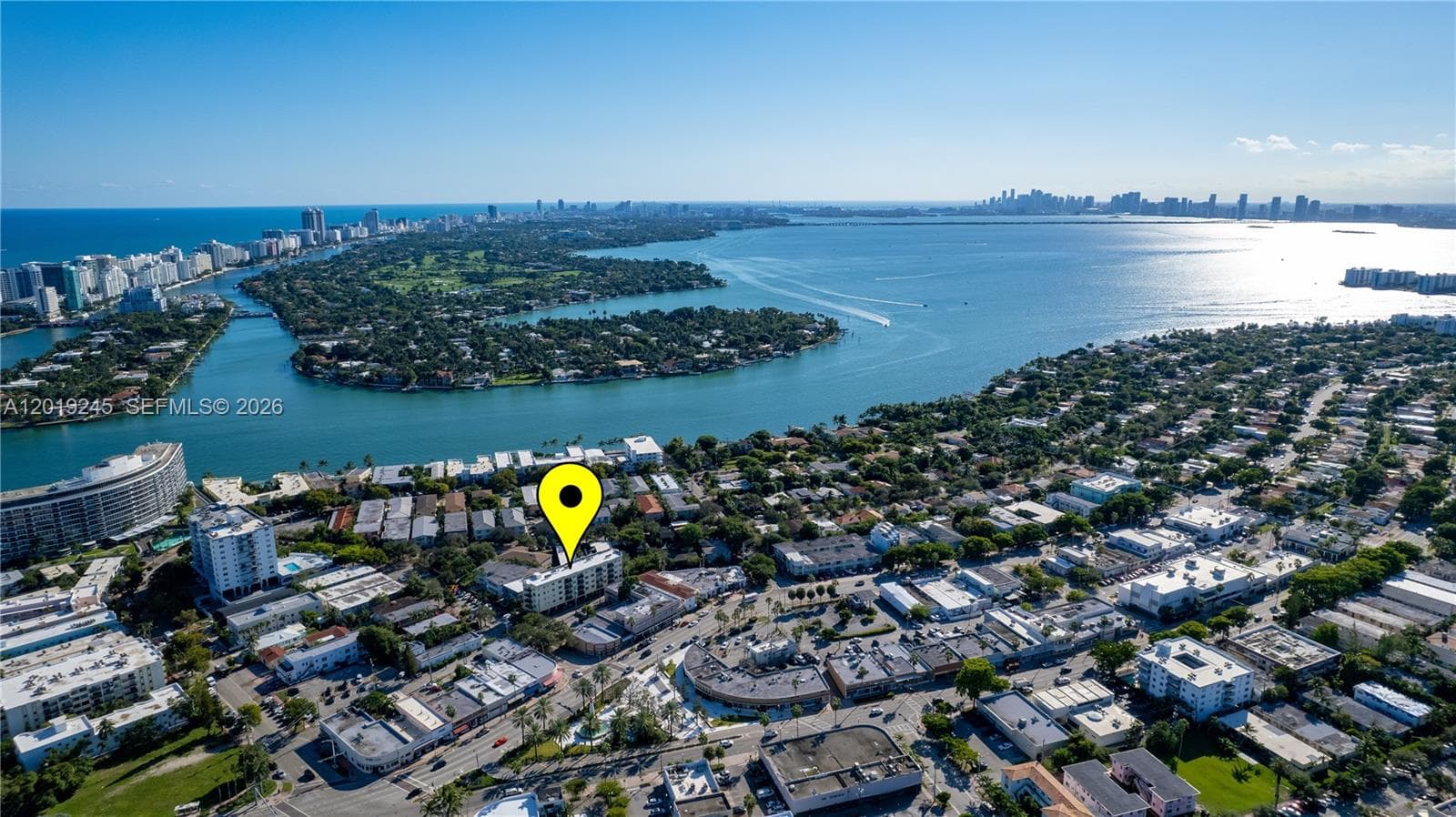 A12019245 — Miami Beach — 27
