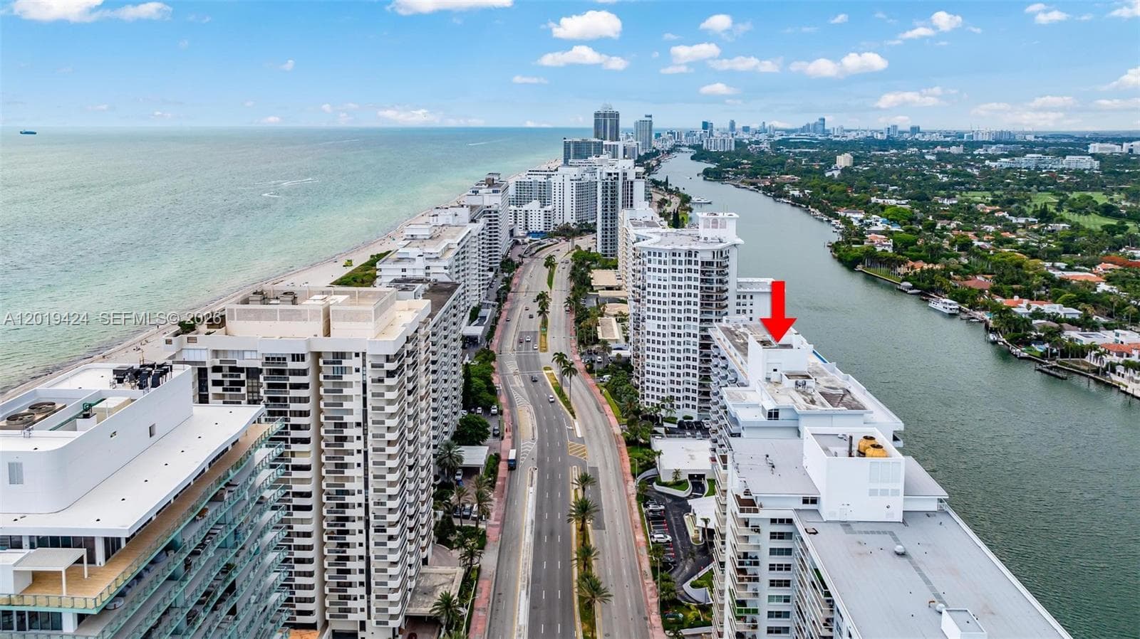 A12019424 — Miami Beach — 27