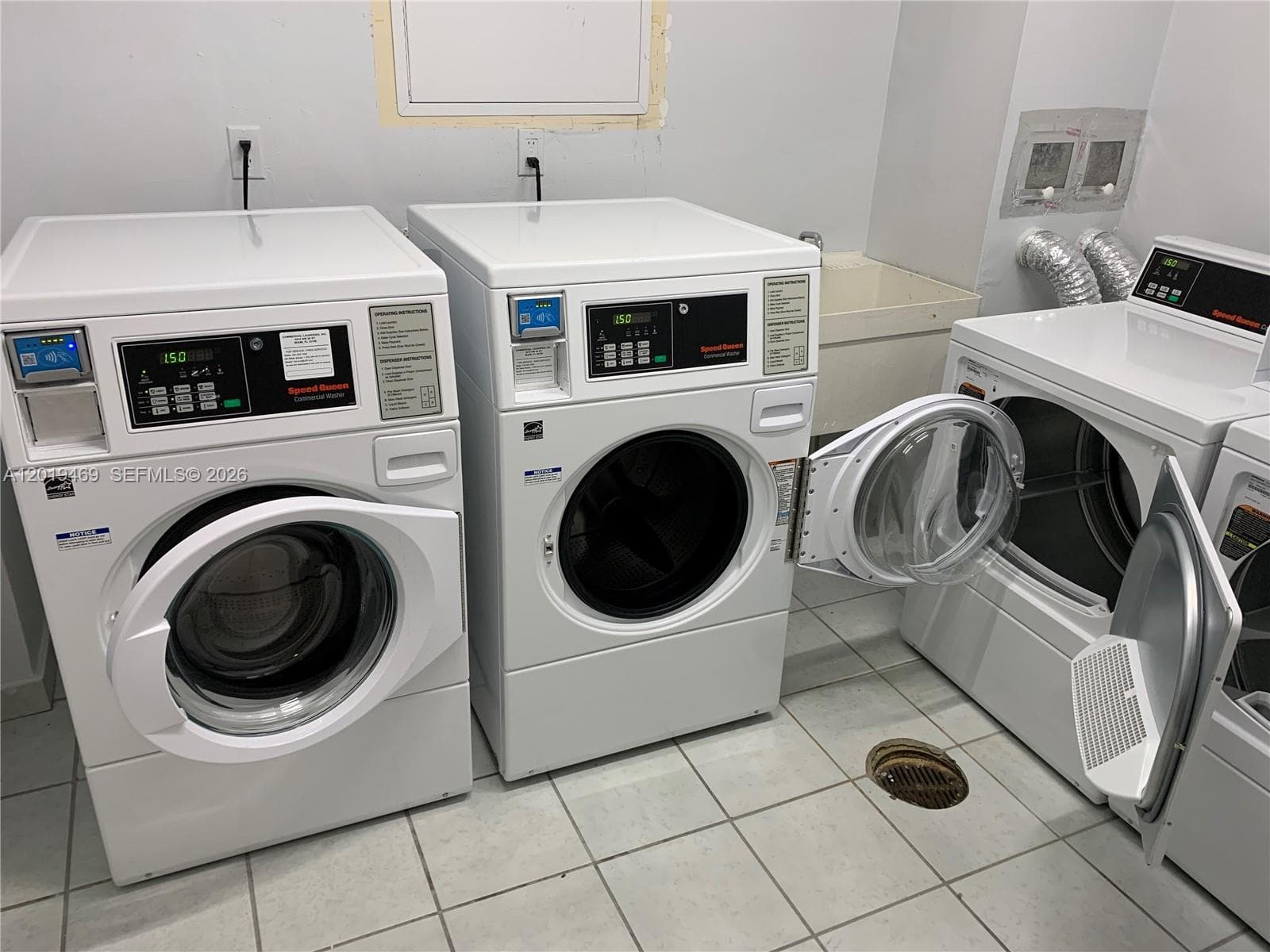 A12019469 — Miami Beach — 20