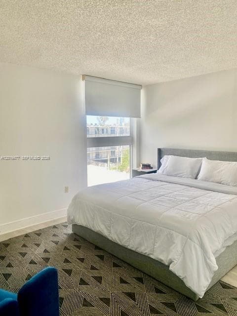 A12019477 — Miami Beach — 6