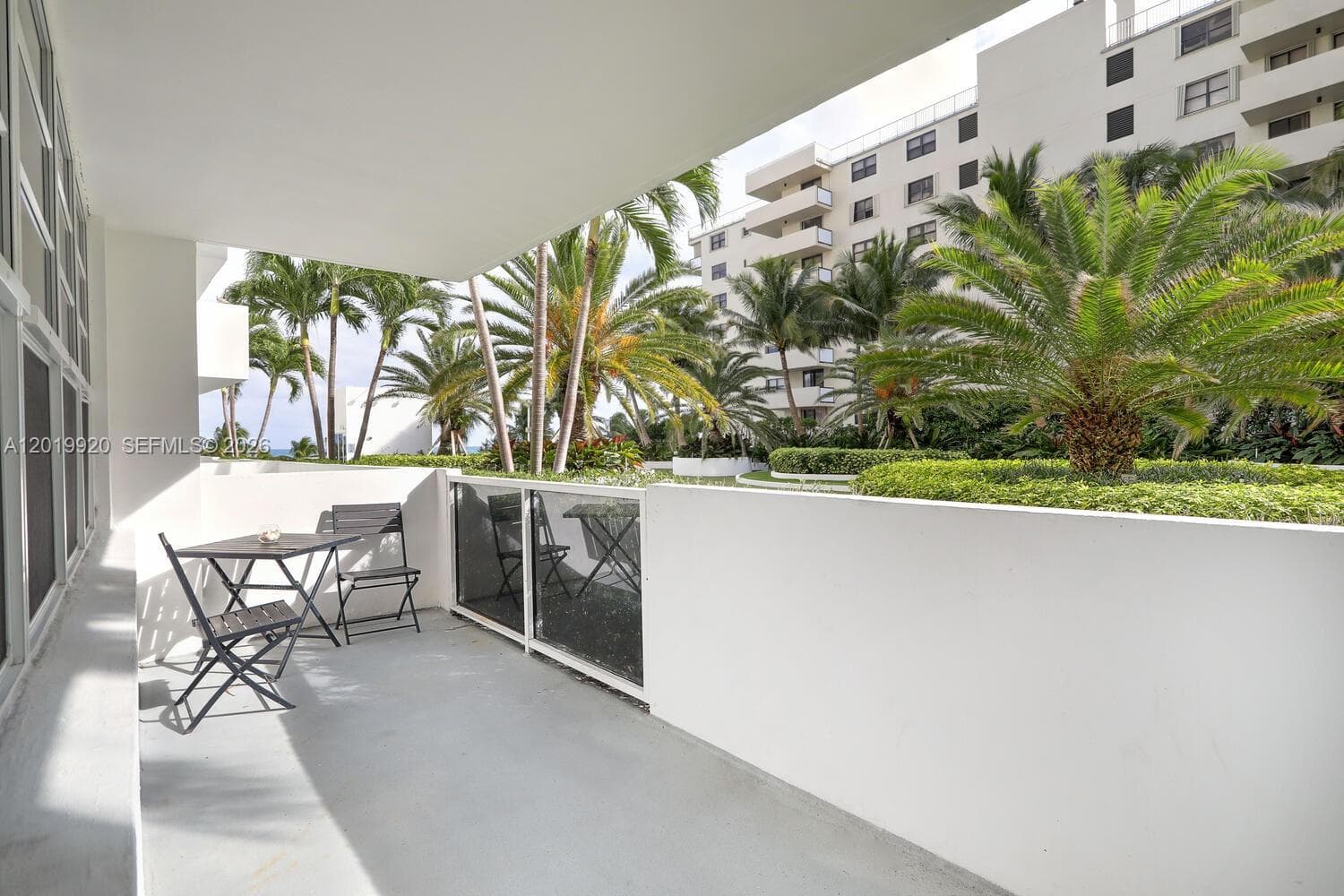 A12019920 — Miami Beach