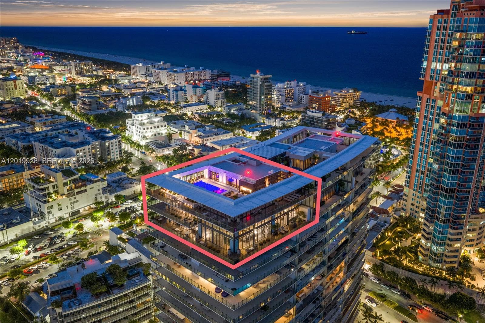 A12019926 — Miami Beach — 76